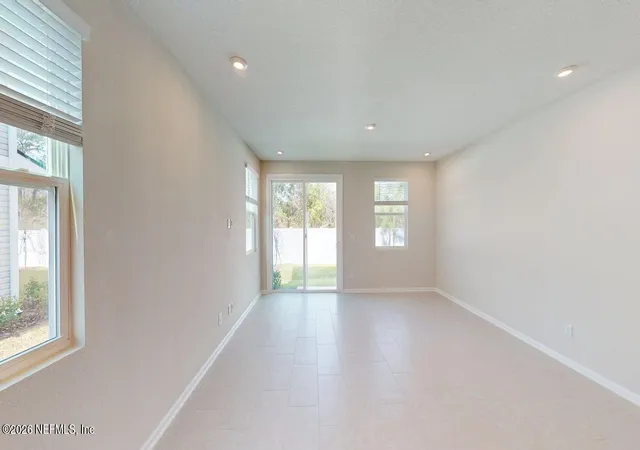 5th image of 1027 Egret Branch Way, Jacksonville, FL 32218 | MLS# 2109777