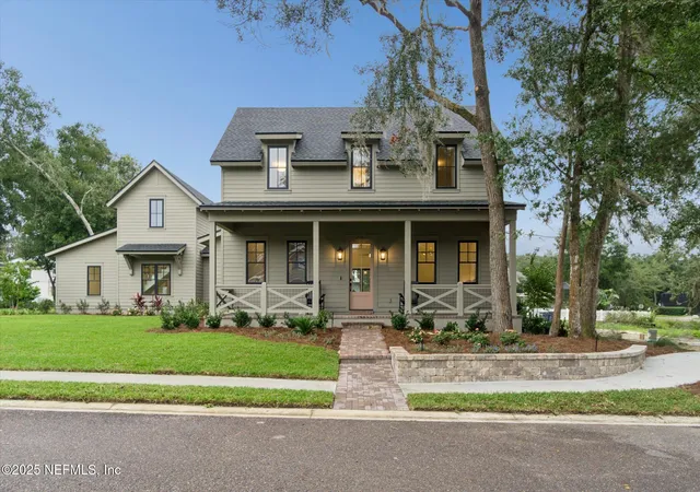 Photo 3 of Single family home for sale at 28167 Grandview Manor, Yulee, FL 32097 | MLS# 2112941 | Listing updated on 2026-08-28
