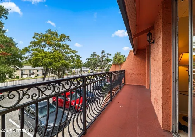 4th image of 3401 Townsend Blvd #408, Jacksonville, FL 32277 | MLS# 2110887