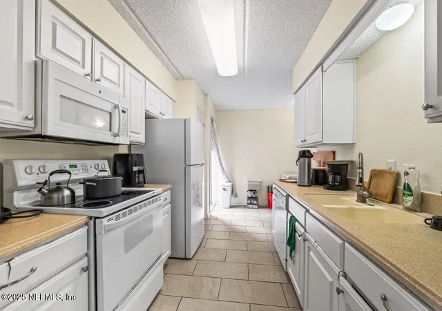 2nd image of 3401 Townsend Blvd #408, Jacksonville, FL 32277 | MLS# 2110887