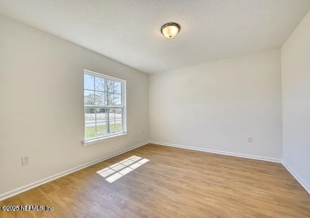 4th image of 177 Northside Dr N, Jacksonville, FL 32218 | MLS# 2110898