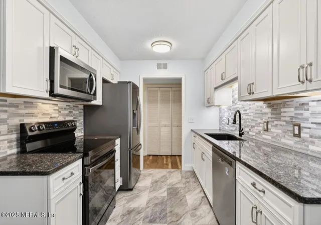 Homes for sale in Fernandina Beach, FL | 2700 Mizell Ave #504A, Fernandina Beach, FL 32034 | MLS# 2110902