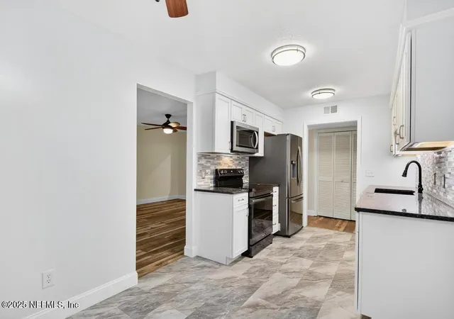 Homes for sale in Fernandina Beach, FL | 2700 Mizell Ave #504A, Fernandina Beach, FL 32034 | MLS# 2110902