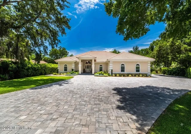 Photo 2 of Sale Pending at 1839 Turnberry Ct, Green Cove Springs, FL 32043 | MLS# 2111329 | Listing updated on 2026-09-24