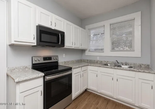 Photo 4 of Single family home for sale at 961 Ardmore St, Jacksonville, FL 32208 | MLS# 2112140 | Listing updated on 2026-08-27