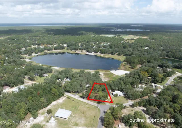 1st image of 6956 Deer Springs Rd, Keystone Heights, FL 32656 | MLS# 2112819