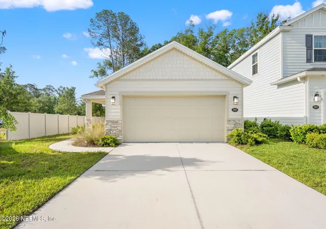1st image of 2907 Lucille Ln, Middleburg, FL 32068 | MLS# 2113311