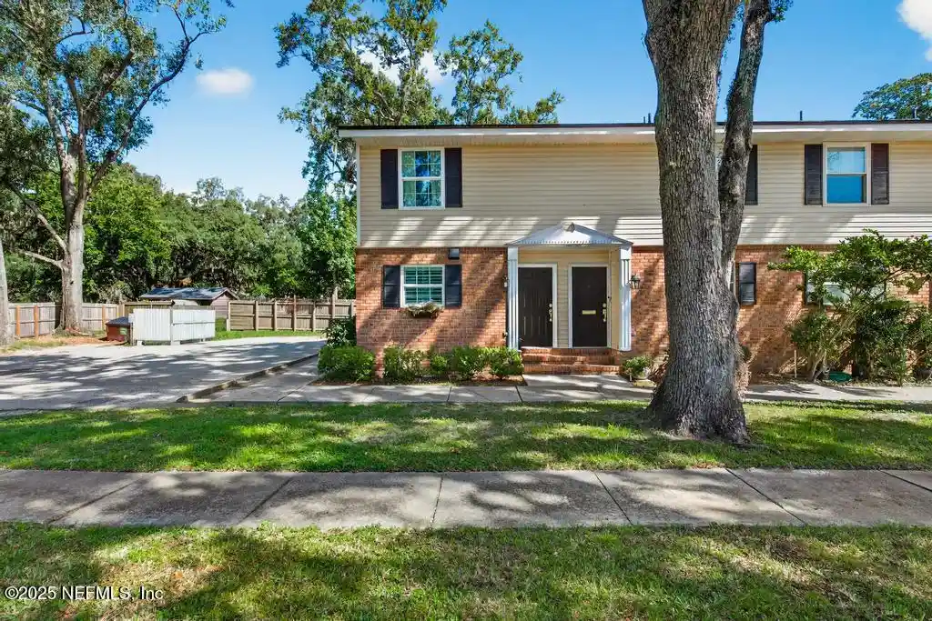 Listing Photo 68 - Condo for sale in 4519 Columbus Cir located at 4519 Columbus Cir, Jacksonville, FL 32210 - Unit #1A