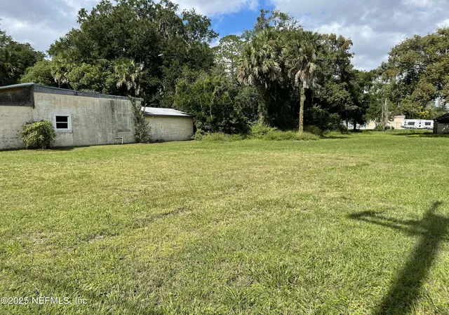 Photo 2 of Single family home for sale at 101 Esplanade Ave, Green Cove Springs, FL 32043 | MLS# 2121772 | Listing updated on 2026-09-01