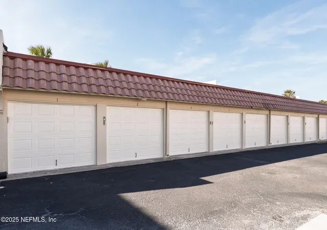 41st image of 10 10th St #2, Atlantic Beach, FL 32233 | MLS# 2119180
