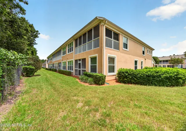 Homes for sale in Jacksonville, FL | 8495 Little Swift Cir, Jacksonville, FL 32256 | MLS# 2114172