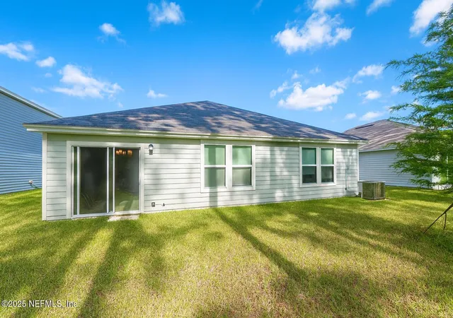 5th image of 10988 Stapleton Dr, Jacksonville, FL 32222 | MLS# 2114165