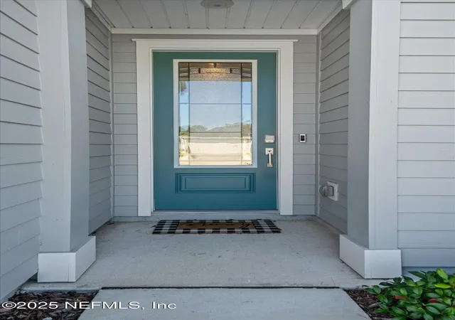 Photo 3 of Single family home for sale at 2170 Raglan Cir, Ormond Beach, FL 32174 | MLS# 2125175 | Listing updated on 2026-06-19