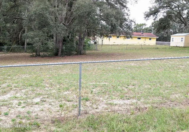 Photo 2 of Land for sale at 211 1st Way, Interlachen, FL 32148 | MLS# 2115308 | Listing updated on 2026-10-15