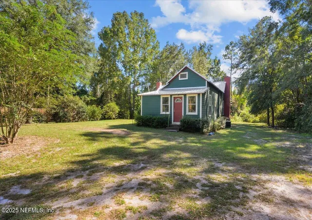 3rd image of 21317 Se 111Th Ave, Hawthorne, FL 32640 | MLS# 2116027