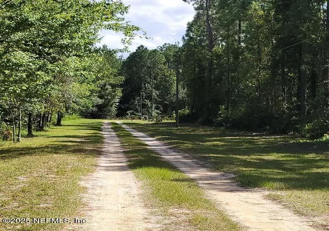 2nd image of 4329 Bondarenko Rd, Keystone Heights, FL 32656 | MLS# 2116007