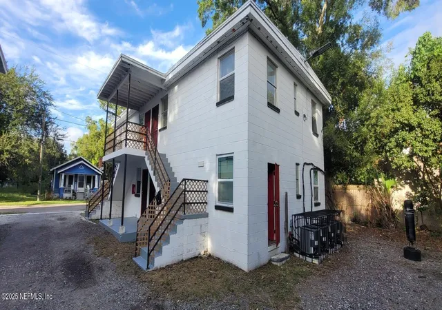 3rd image of 1326 W 15Th St, Jacksonville, FL 32209 | MLS# 2121896