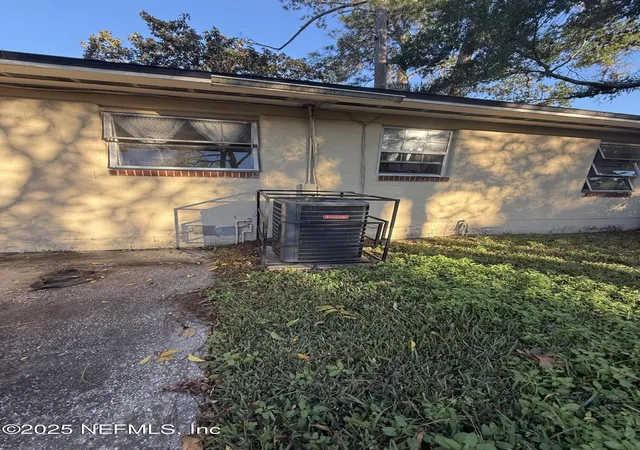 Homes for sale in Jacksonville, FL | 5132 Batley Rd, Jacksonville, FL 32210 | MLS# 2116804