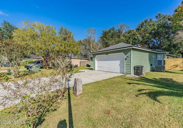 3rd image of 3380 Tinya Ct, Jacksonville, FL 32226 | MLS# 2117315
