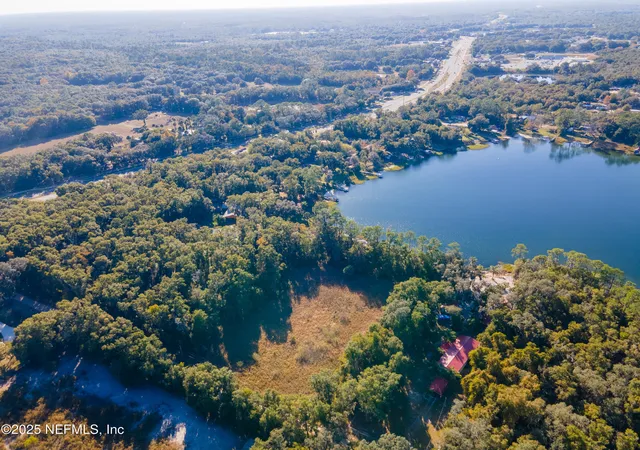 7th image of 205 N West St, Interlachen, FL 32148 | MLS# 2117939