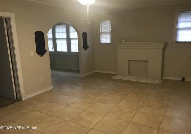 5th image of 1322 Steele St, Jacksonville, FL 32209 | MLS# 2117627