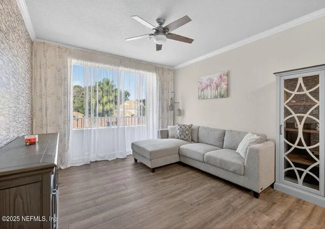 Homes for sale in Jacksonville, FL | 8539 W Gate Pkwy W #9325, Jacksonville, FL 32216 | MLS# 2117850
