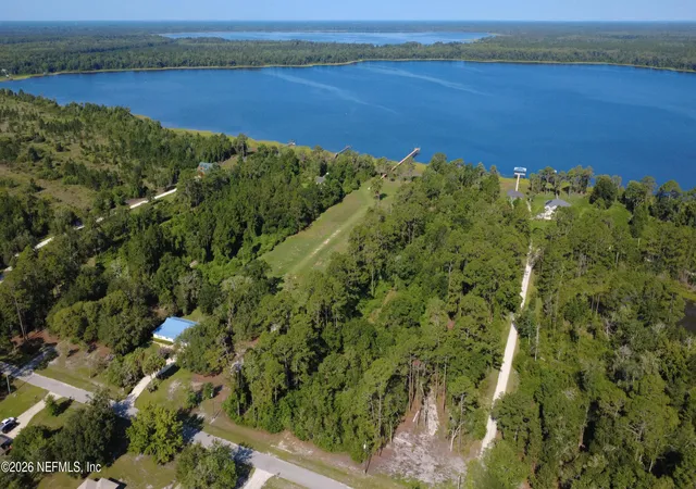 1st image of 306 Lakeshore Dr, Starke, FL 32091 | MLS# 2118874