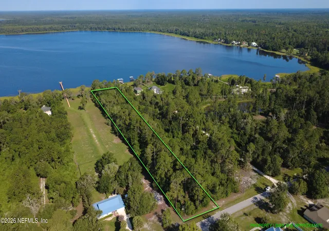 4th image of 306 Lakeshore Dr, Starke, FL 32091 | MLS# 2118874