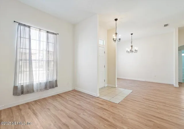 4th image of 3780 Juliet Leia Cir W, Jacksonville, FL 32218 | MLS# 2119137