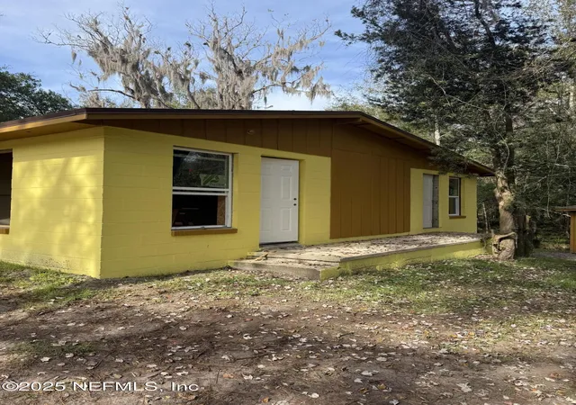 Photo 3 of Single family home for sale at 2226 State Rd 16, Green Cove Springs, FL 32043 | MLS# 2119778 | Listing updated on 2026-09-15