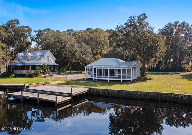 Photo 4 of Single family home for sale at 13555 County Rd 13 N, Saint Augustine, FL 32092 | MLS# 2119936 | Listing updated on 2026-02-19