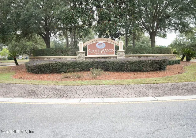 Photo 3 of Single family home for sale at 9533 Adelaide Dr, Jacksonville, FL 32244 | MLS# 2121565 | Listing updated on 2026-06-12