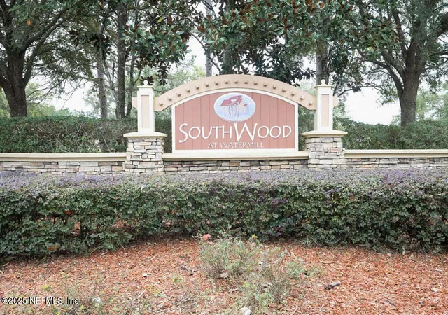 Photo 4 of Single family home for sale at 9533 Adelaide Dr, Jacksonville, FL 32244 | MLS# 2121565 | Listing updated on 2026-06-12