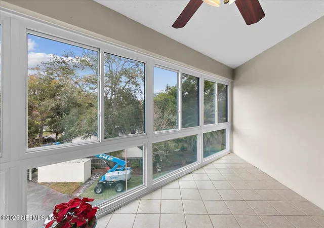 Photo 4 of Sale Pending at 1071 Edgewood Ave S #401, Jacksonville, FL 32205 | MLS# 2120580 | Listing updated on 2026-07-22