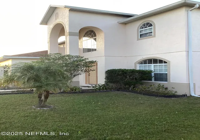 Photo 2 of Sale Pending at 355 Aldershot Ct, Kissimmee, FL 34758 | MLS# 2121361 | Listing updated on 2026-07-04