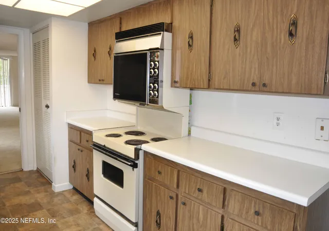 2nd image of 1820 Sevilla Blvd #211, Atlantic Beach, FL 32233 | MLS# 2121112