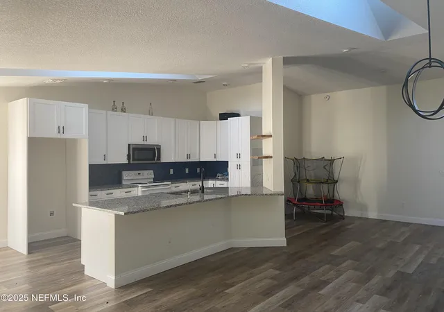 2nd image of 1341 Bear Run Blvd, Orange Park, FL 32065 | MLS# 2121573