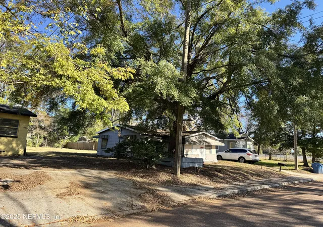 Photo 2 of Single Family Residence at 2117 W 41st Street, Jacksonville, FL 32209 | MLS# 2121683 |  | Sold on 2026-03-12