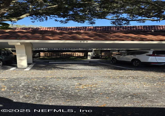2nd image of 1820 Sevilla Blvd #110, Atlantic Beach, FL 32233 | MLS# 2122456