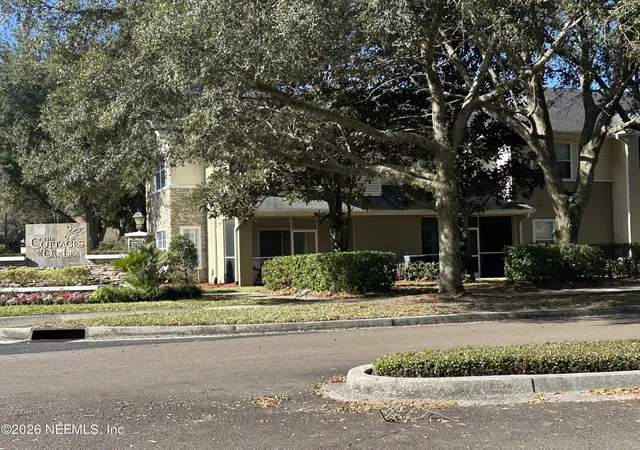 Homes for sale in Orange Park, FL | 3750 Silver Bluff Blvd #402, Orange Park, FL 32065 | MLS# 2122462