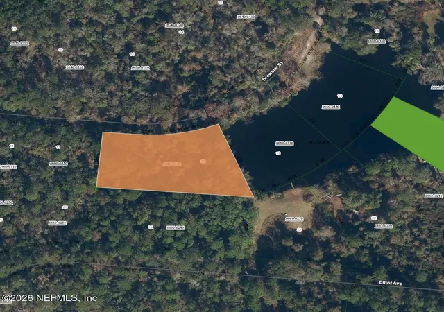 Photo 1 of Sale Pending at 216 Brewster St, Satsuma, FL 32189 | MLS# 2123366 | Listing updated on 2026-06-06