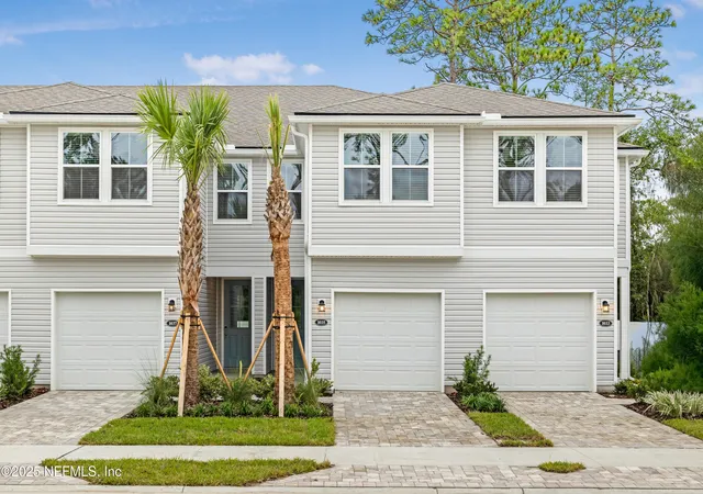 1st image of 1024 Egret Branch Wy, Jacksonville, FL 32218 | MLS# 2123534