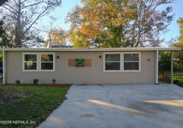 3rd image of 215 Pine Tree Trl, Crescent City, FL 32112 | MLS# 2123589