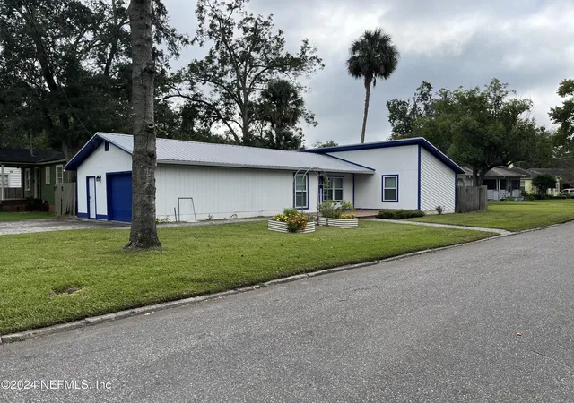 Photo 1 of Single family home for sale at 3596 Cypress St, Jacksonville, FL 32205 | MLS# 2124024 | Listing updated on 2026-09-03