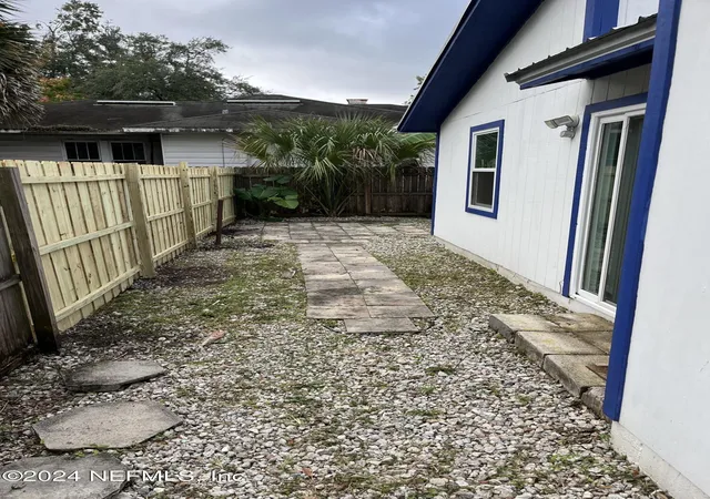 Photo 3 of Single family home for sale at 3596 Cypress St, Jacksonville, FL 32205 | MLS# 2124024 | Listing updated on 2026-09-03