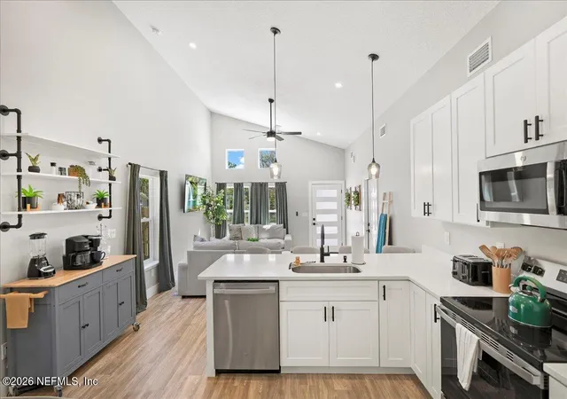 3rd image of 800 9Th St, Saint Augustine, FL 32084 | MLS# 2125973