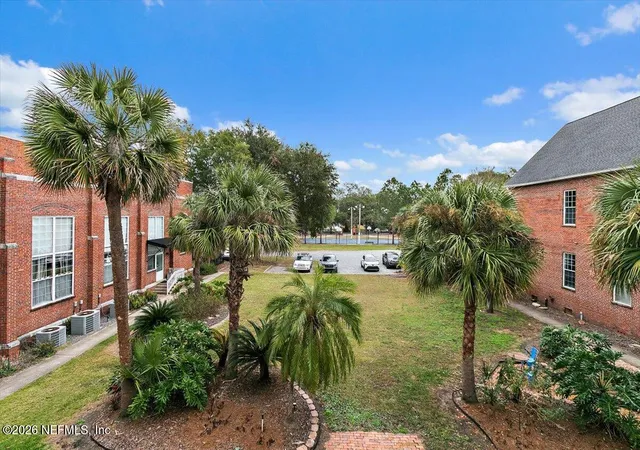 3rd image of 1951 N Market St #9, Jacksonville, FL 32206 | MLS# 2125415