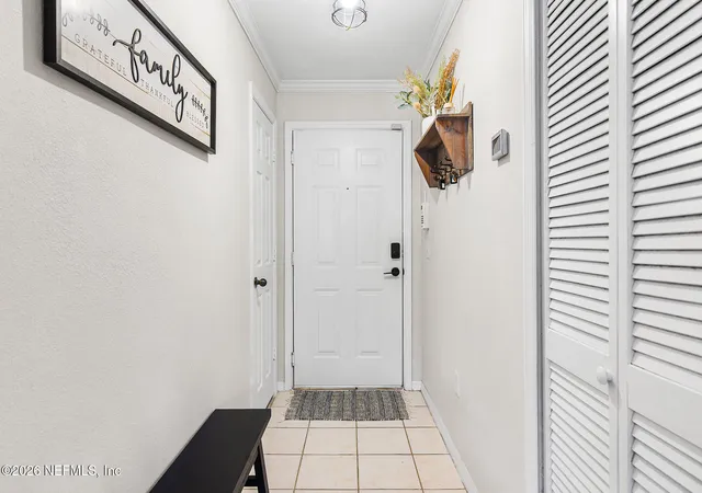 Photo 2 of Condo for sale at 7800 Point Meadows Dr #238, Jacksonville, FL 32256 | MLS# 2126770 | Listing updated on 2026-01-24