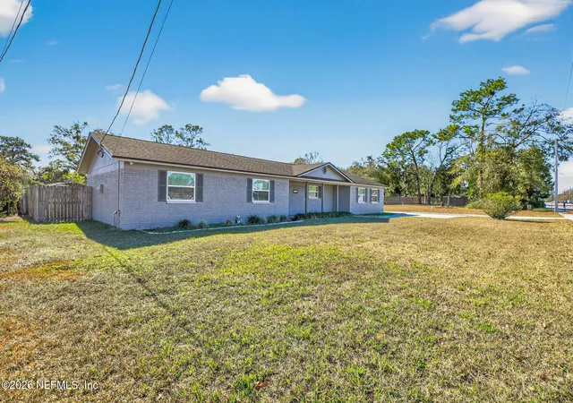 5th image of 8294 Collins Rd, Jacksonville, FL 32244 | MLS# 2125737