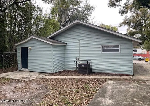 2nd image of 3719 Whitehall St, Jacksonville, FL 32206 | MLS# 2125508